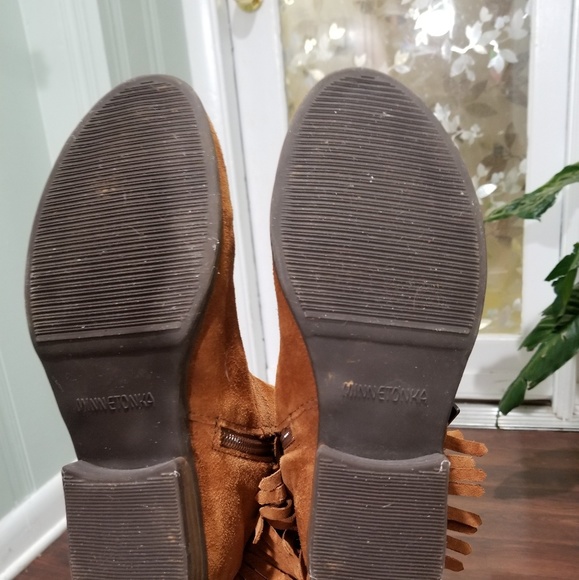 Minnetonka Ranchero Suede Fringe Booties - Picture 6 of 8